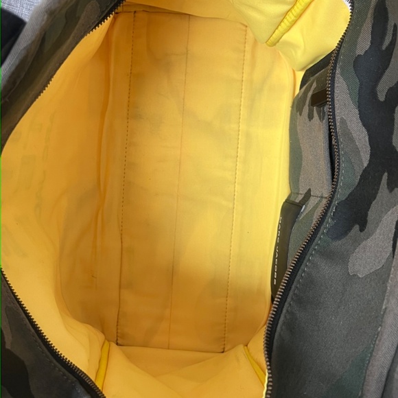 Marc Jacob’s Camo Large Tote Bag - Picture 8 of 11